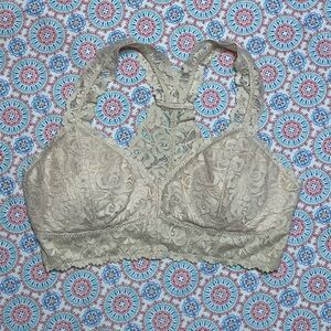 Size Small Lace Bralette in Cream/nude soft feel